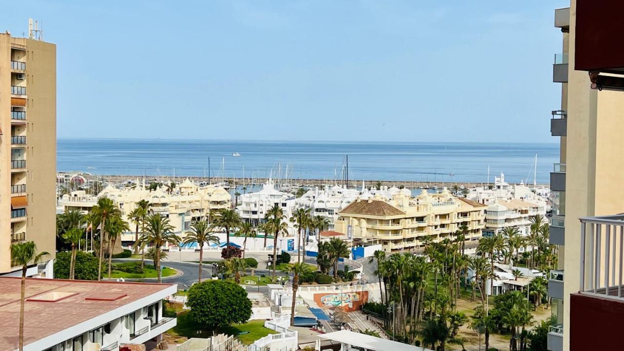 Apartamento 7º Cielo 1ª Linea De Playa. Puerto Marina. Wifi